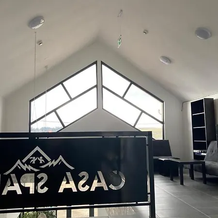 Pensiunea Casa Spando Bed & Breakfast
